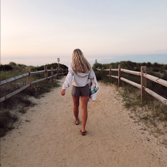 Meet your Posher, Sydney - Picture 5 of 5